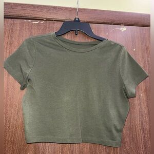 Wild Fable Army Green Crop Top Size Large